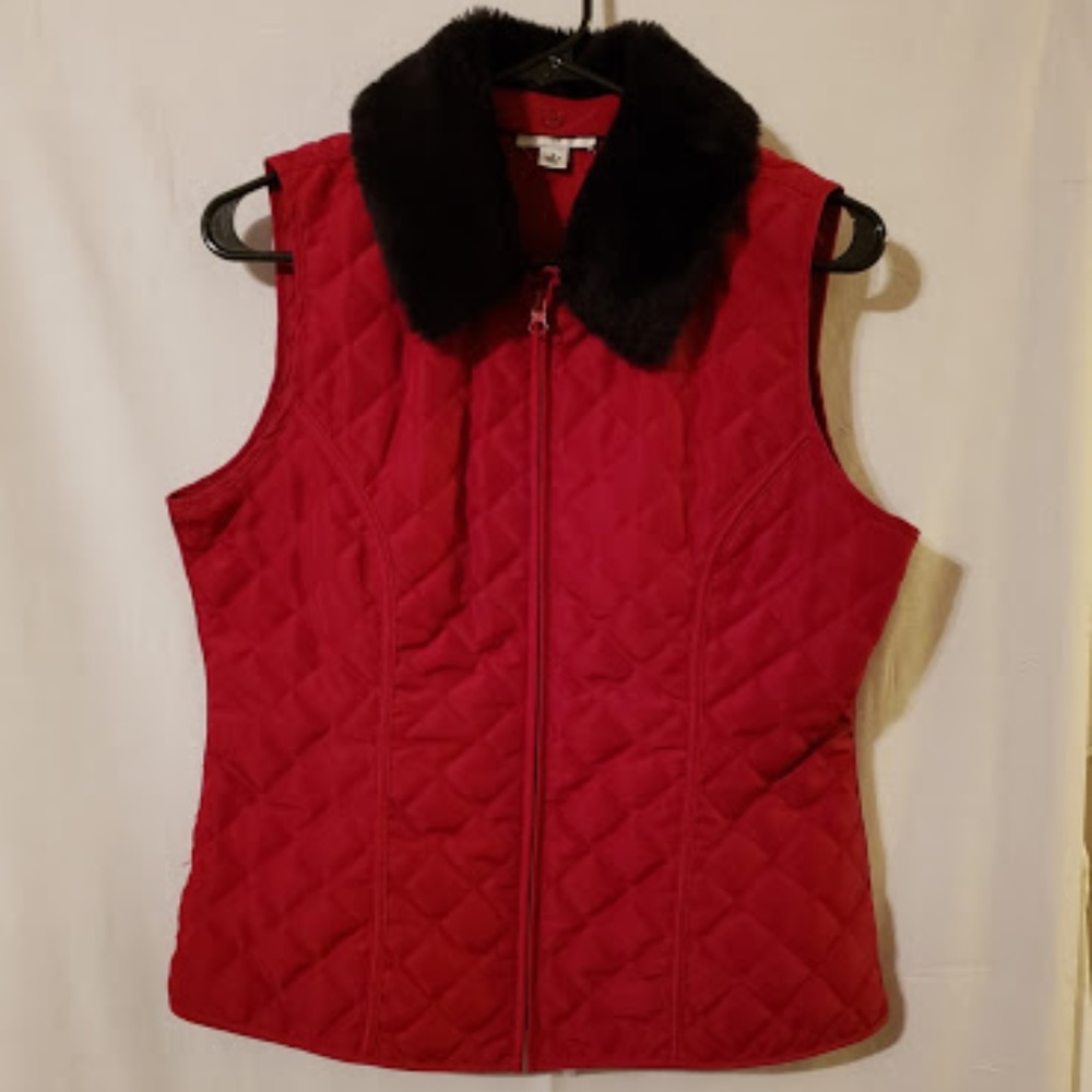 Quilted Jacket Vest with Removable Fur Like Collar